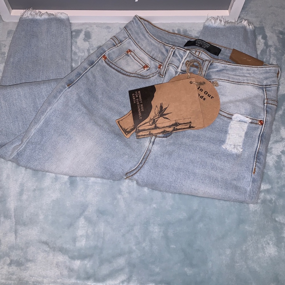 Women’s jeans